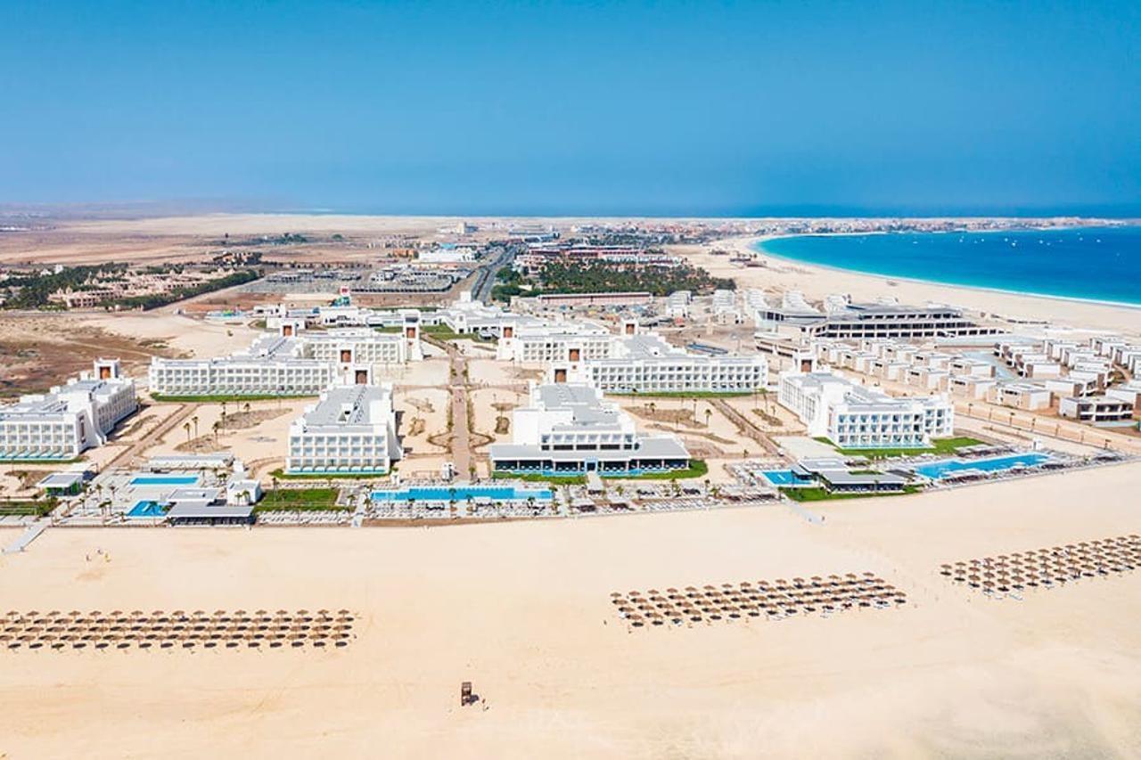 Riu Palace Santa Maria Bagian luar foto